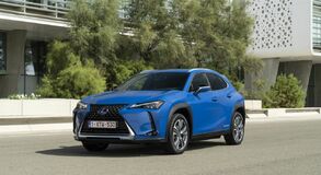 Lexus UX300e